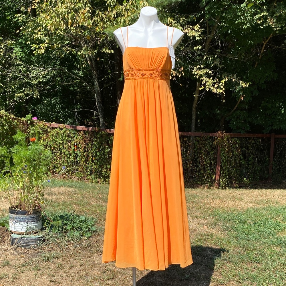 David’s Bridal sunny orange pleated beaded waist lined event dress size 10